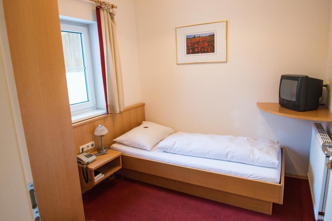 Hotel Gasthof Zum Hirschen Altaussee Pokoj fotografie